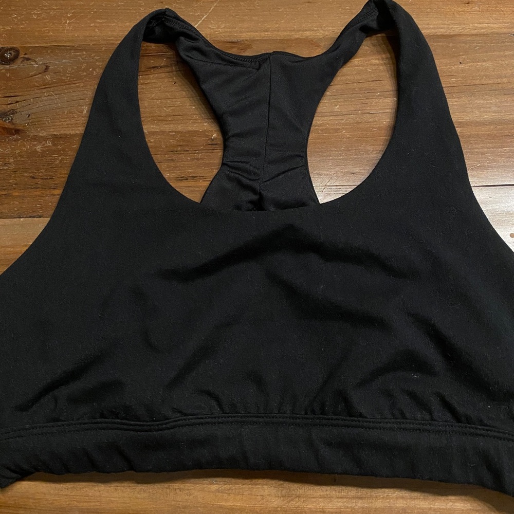 Gilly Hicks Go Sports Bra Size: XS